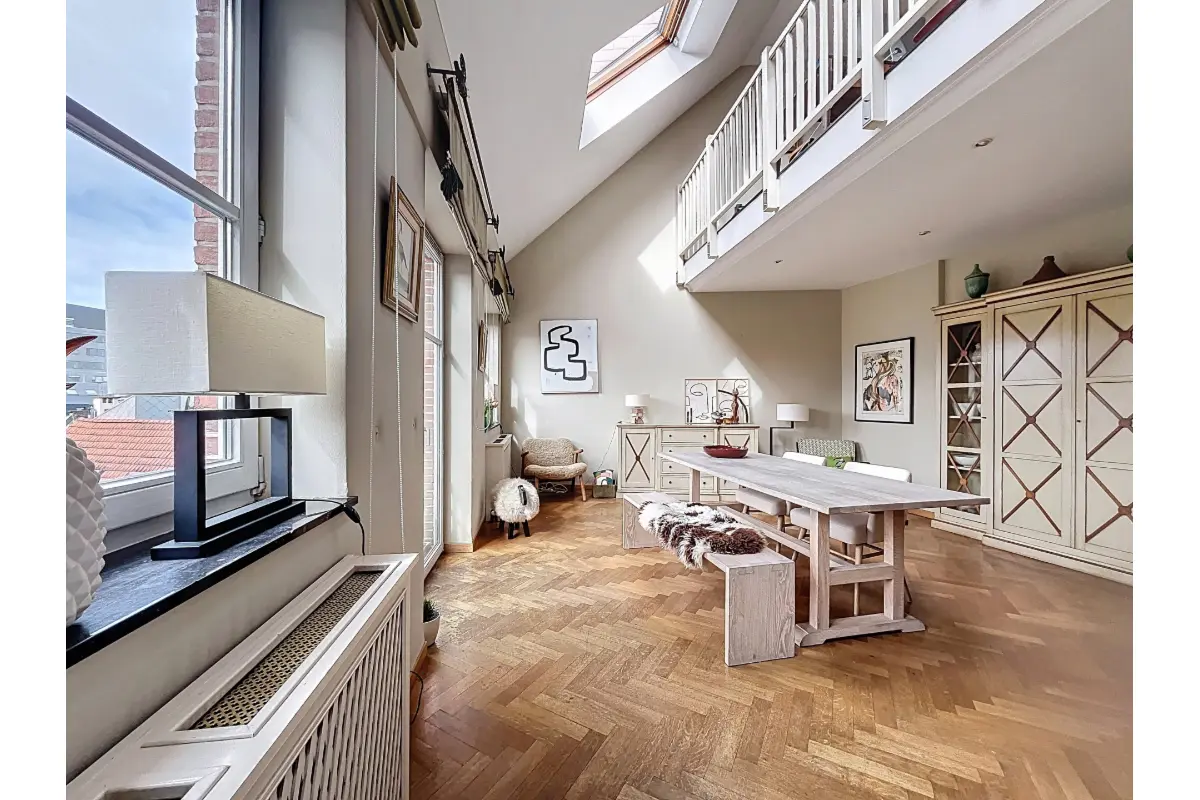 Penthouse te  koop in Brussel 1000 665000.00€ 2 slaapkamers 174.00m² - Zoekertje 728396