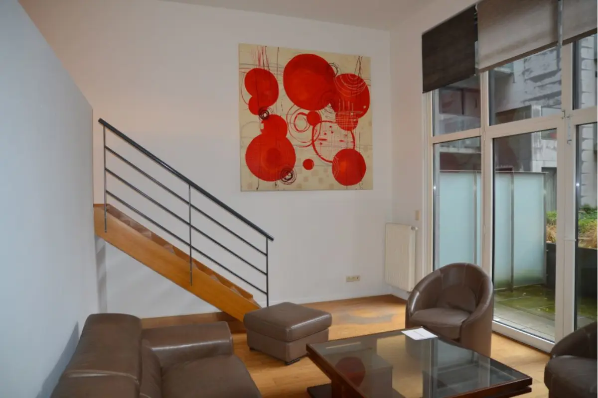 Rez-de-chaussée à vendre à Bruxelles 1000 120000.00€ 2 chambres 124.00m² - annonce 728439