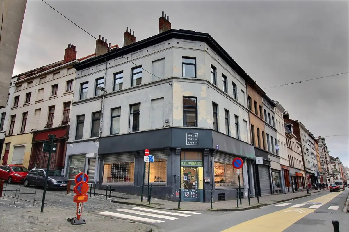 Commerce à vendre à Bruxelles 1000 387500.00€  chambres 122.00m² - annonce 728838
