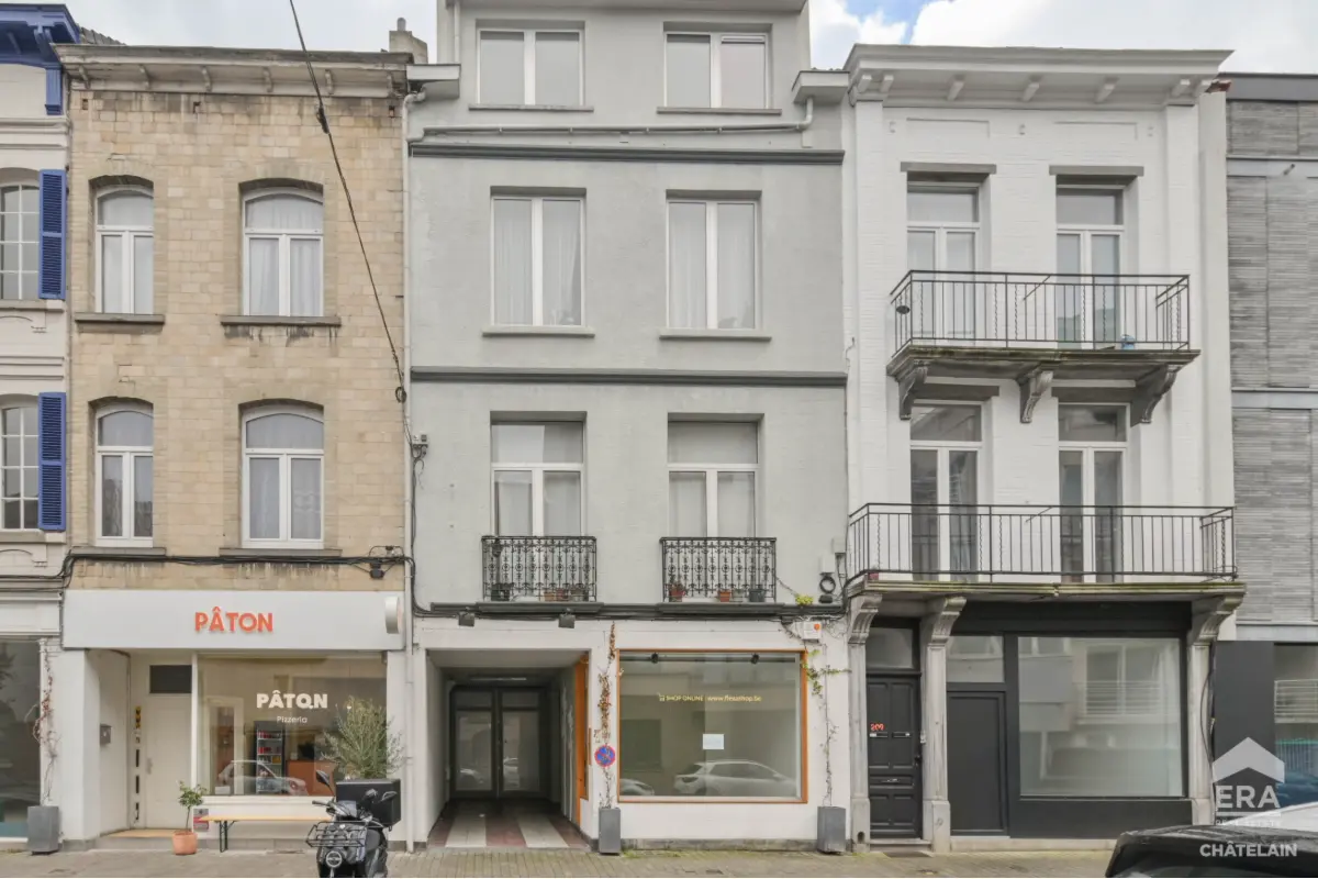 Handelszaak te  huur in Ukkel 1180 4000.00€ 6 slaapkamers 400.00m² - Zoekertje 728508