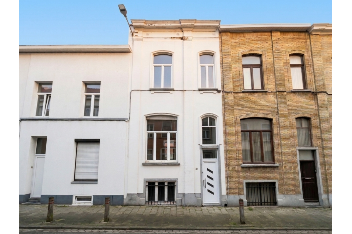 Maison à  à Etterbeek 1040 2350.00€ 4 chambres 148.00m² - annonce 728106