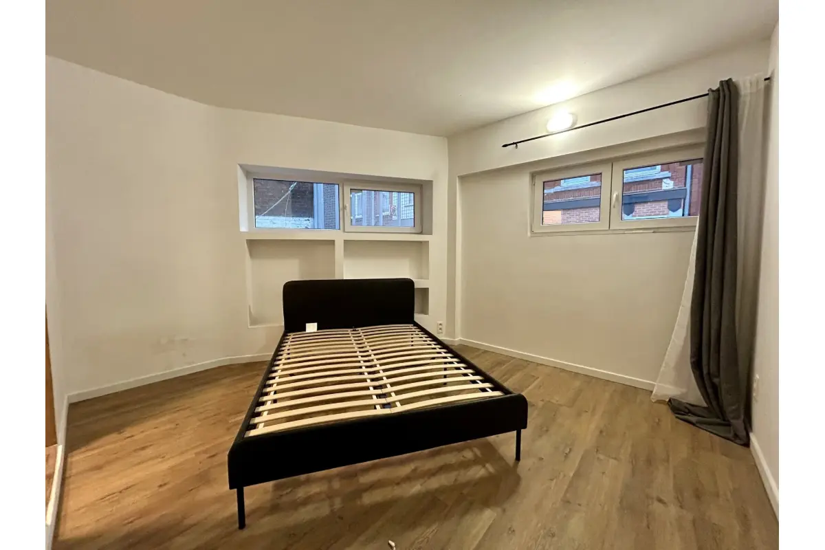 Kot à louer à Seraing 4100 450.00€ 4 chambres 161.00m² - annonce 730367