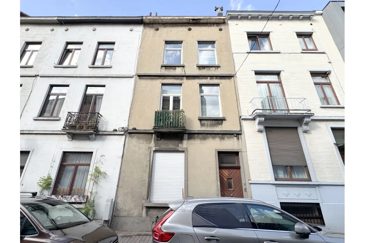 Maison à  à Saint-Gilles 1060 469000.00€ 5 chambres 270.00m² - annonce 730373