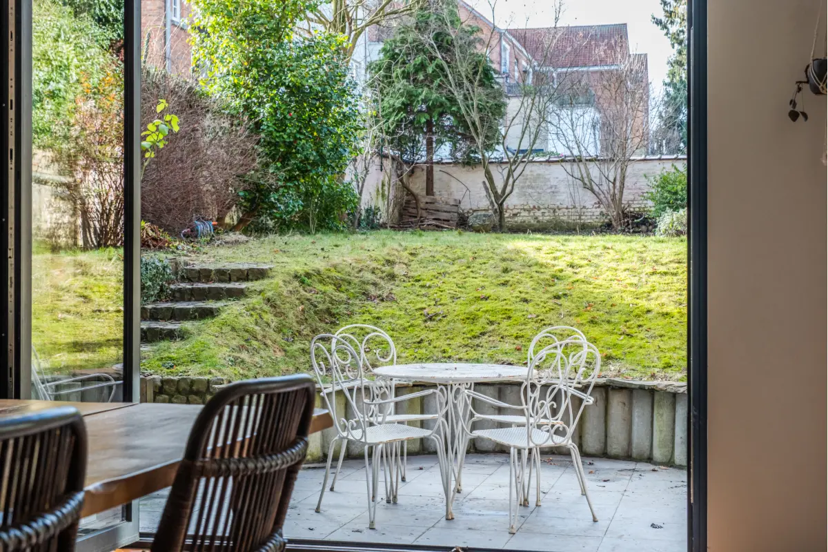 Appartement te  koop in Etterbeek 1040 695000.00€ 2 slaapkamers 150.00m² - Zoekertje 731027