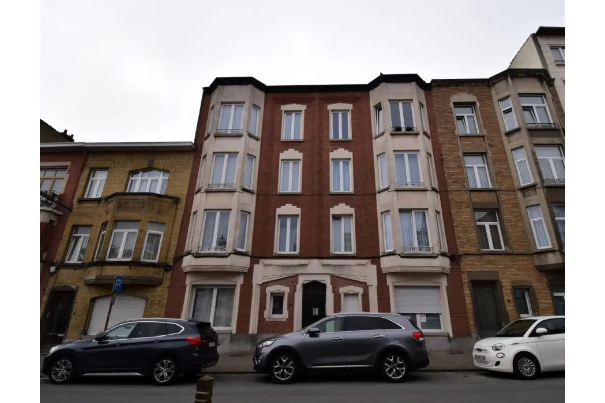 Appartement à  à Ganshoren 1083 210000.00€ 2 chambres 85.00m² - annonce 731173