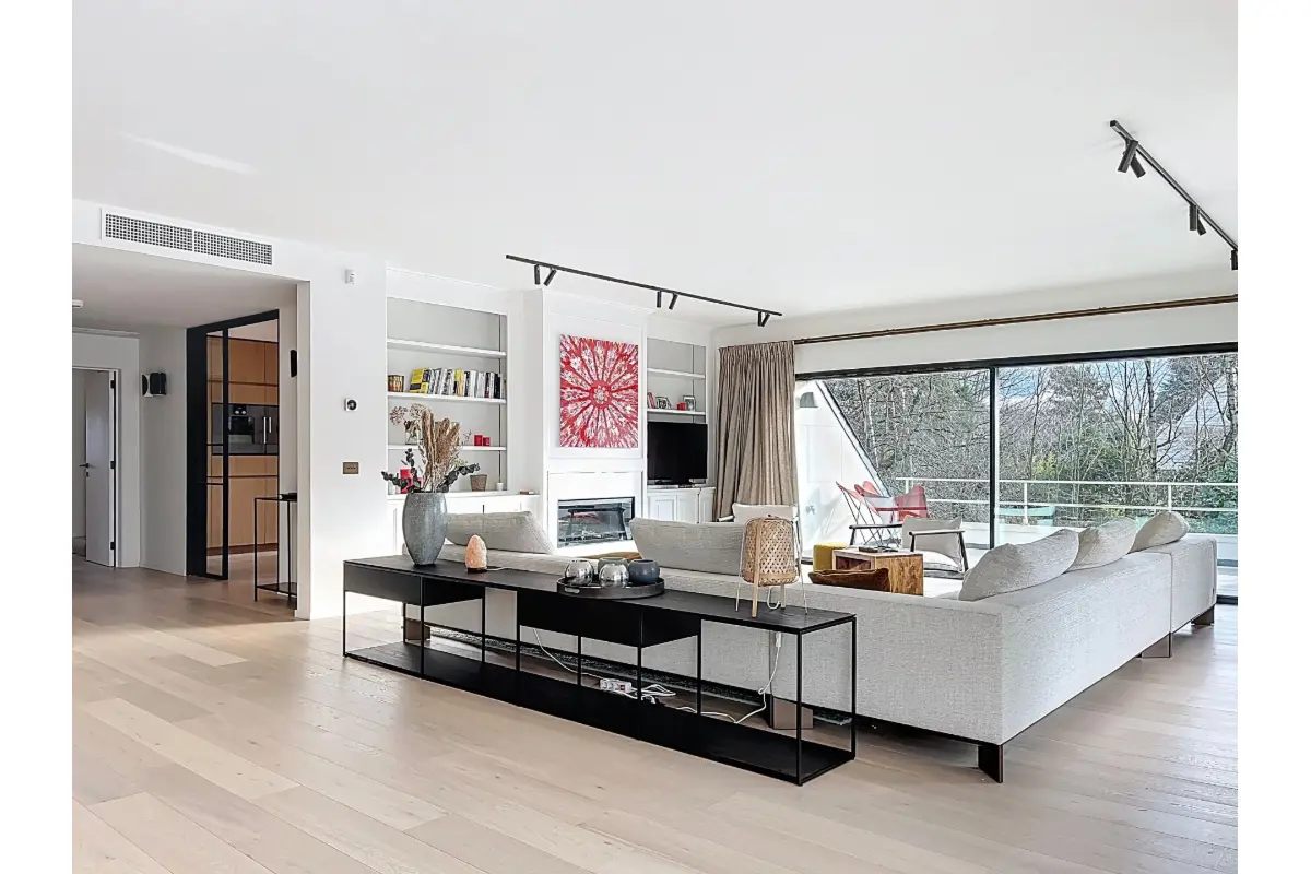 Penthouse te  huur in Ukkel 1180 5000.00€ 4 slaapkamers 235.00m² - Zoekertje 731187