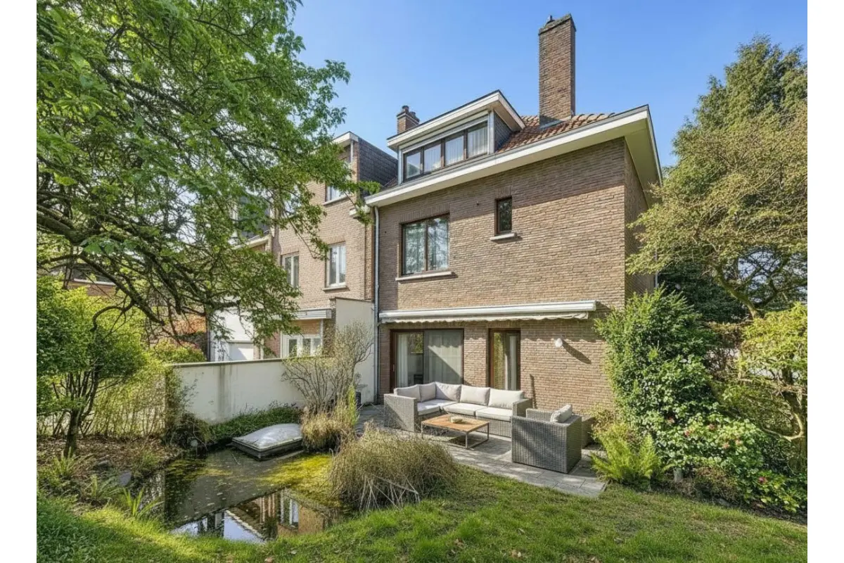 Huis te  koop in Oudergem 1160 790000.00€  slaapkamers 239.00m² - Zoekertje 731338