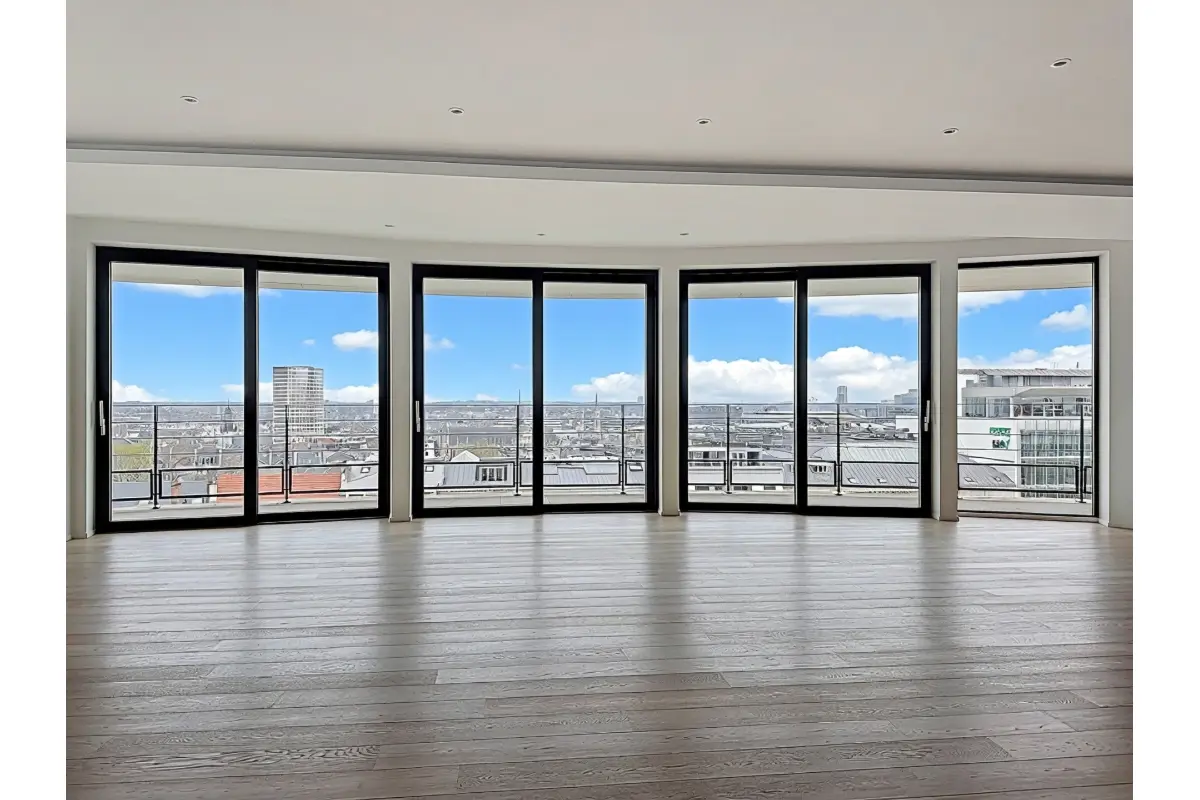 Appartement te  in Elsene 1050 5000.00€ 4 slaapkamers 240.00m² - Zoekertje 732175