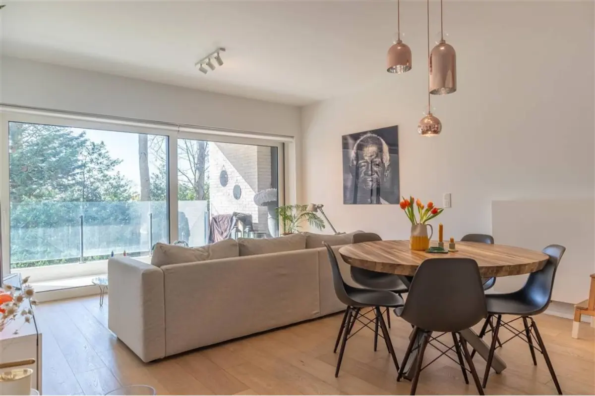 Appartement à  à Uccle 1180 1500.00€ 2 chambres 93.00m² - annonce 732362