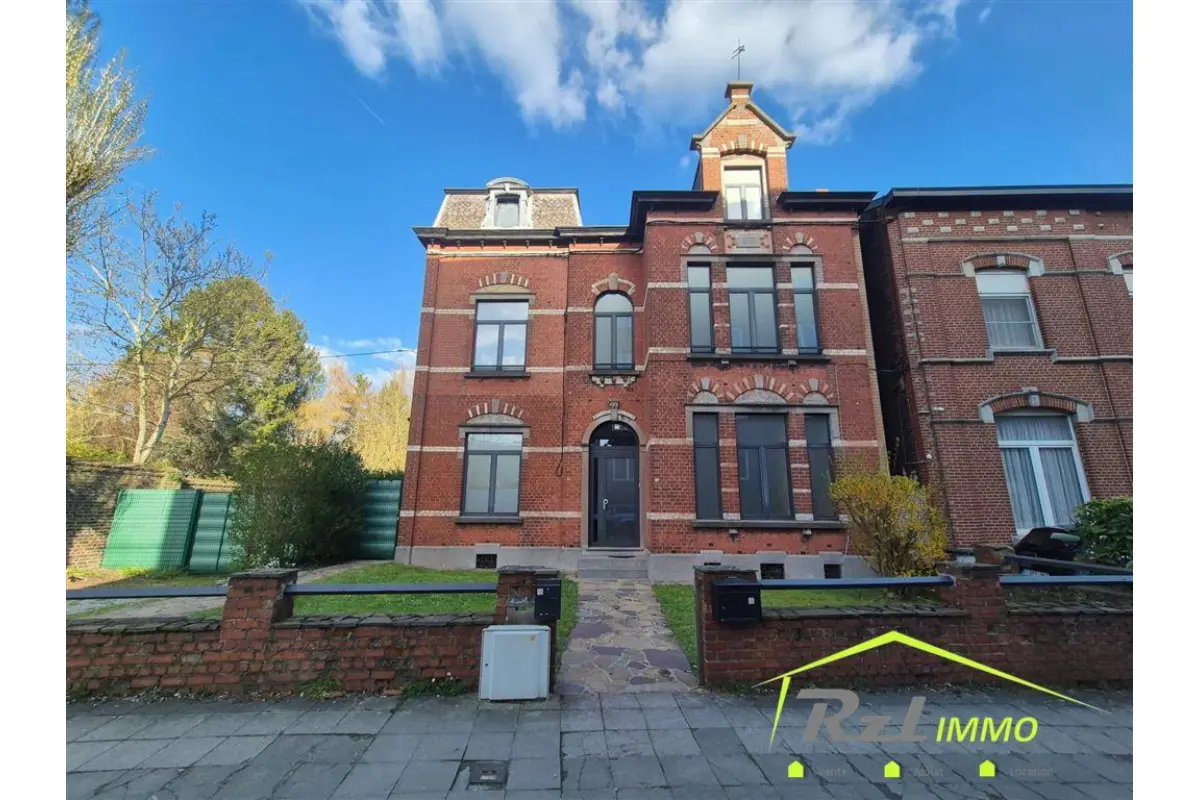 Kot à louer à Montignies-sur-Sambre 6061 600.00€ 2 chambres 115.00m² - annonce 732376