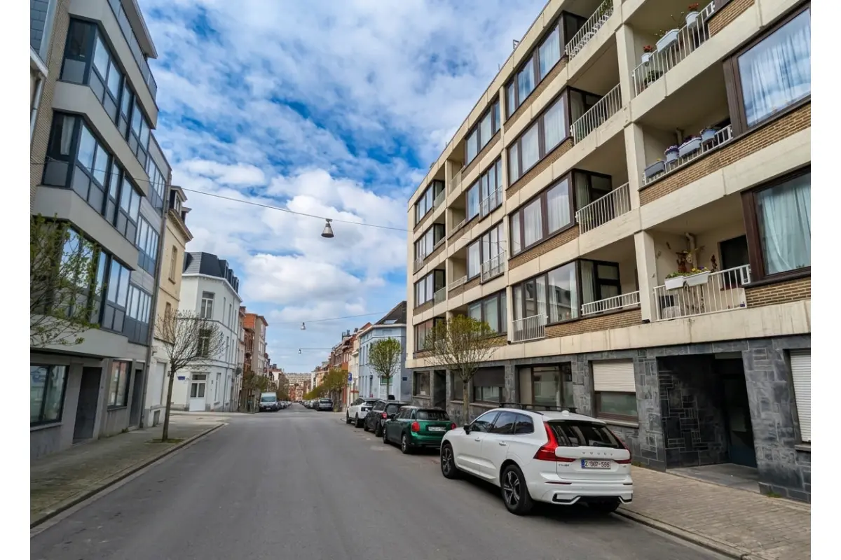 Appartement à  à Uccle 1180 360000.00€ 2 chambres 100.00m² - annonce 733235