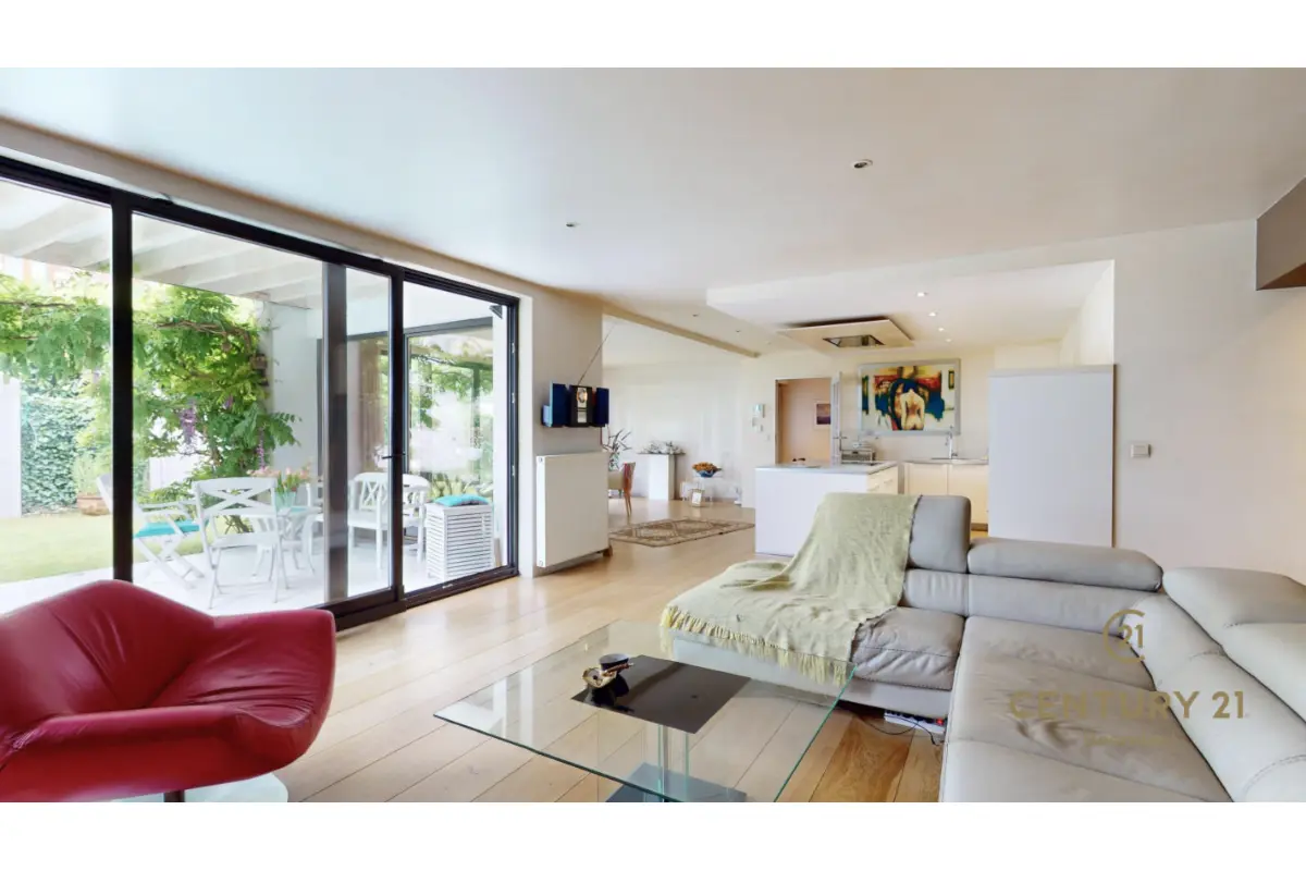 Rez-de-chaussée à vendre à Forest 1190 585000.00€ 2 chambres 143.00m² - annonce 733668