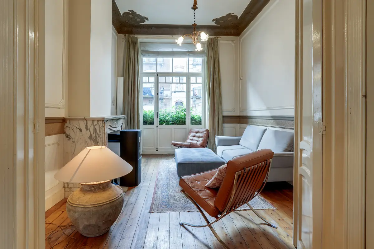 Maison de maître à  à Bruxelles 1000 965000.00€ 4 chambres 282.00m² - annonce 734041