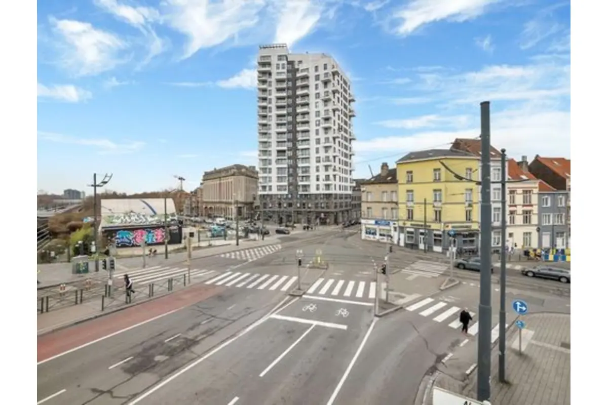 Parking / garage à vendre à Molenbeek-Saint-Jean 1080 25000.00€  chambres m² - annonce 733866