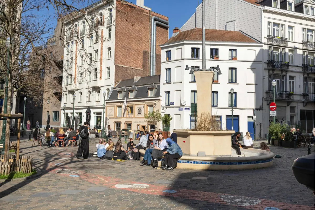 Appartementsgebouw te  koop in Brussel 1000 450000.00€ 5 slaapkamers 200.00m² - Zoekertje 732999