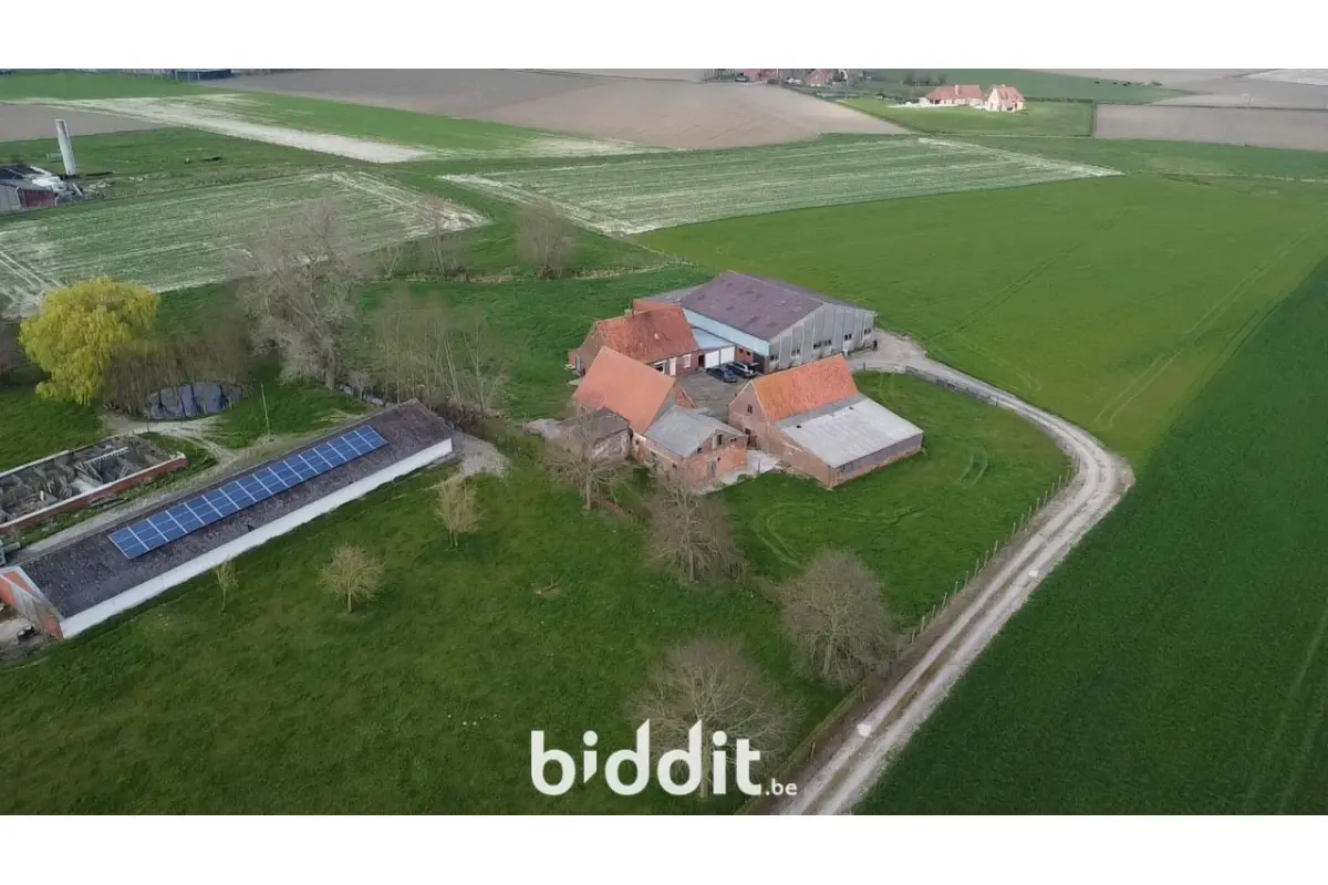 Boerderij te  koop in Geluwe 8940 620000.00€ 2 slaapkamers m² - Zoekertje 733490