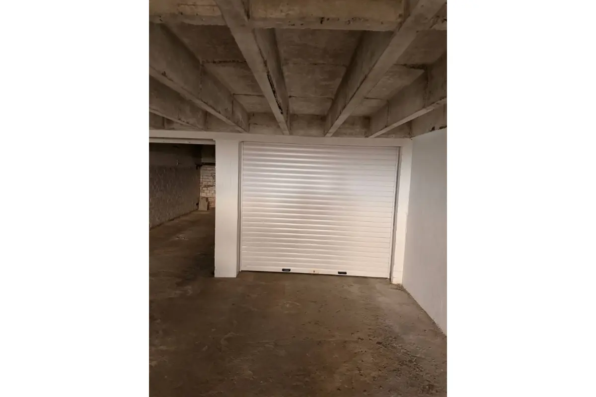 Parking & garage te  koop in Anderlecht 1070 34500.00€  slaapkamers m² - Zoekertje 735588