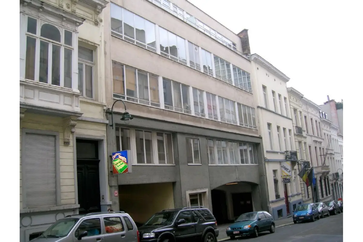 Box te  in Elsene 1050 165.00€  slaapkamers m² - Zoekertje 735325