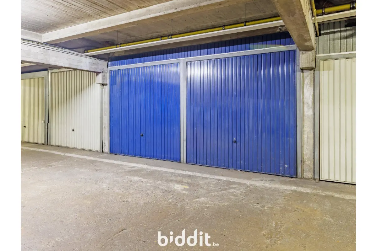 Parking / garage à vendre à Saint-Josse-ten-Noode 1210 15000.00€  chambres m² - annonce 734984