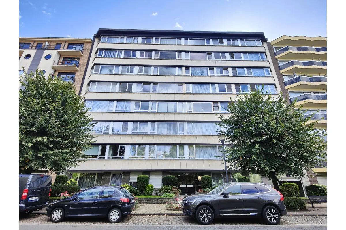 Appartement te  koop in Koekelberg 1081 230000.00€ 2 slaapkamers 107.00m² - Zoekertje 735583