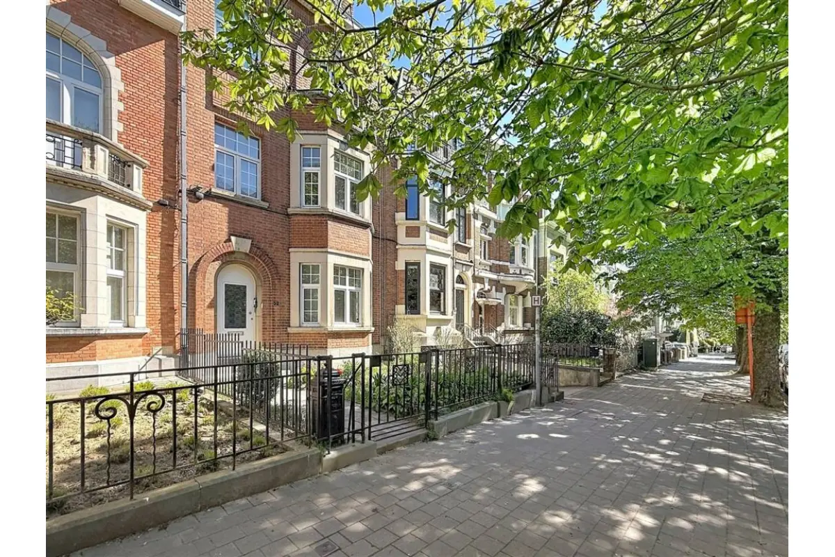 Maison à vendre à Anderlecht 1070 549000.00€ 6 chambres 230.00m² - annonce 736127