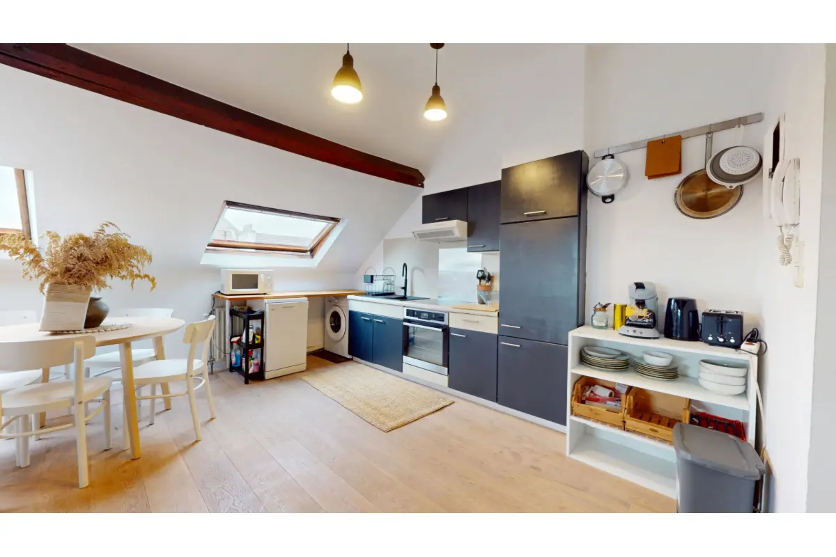 Appartement te  koop in Sint-Gillis 1060 249000.00€ 1 slaapkamers 65.00m² - Zoekertje 736564