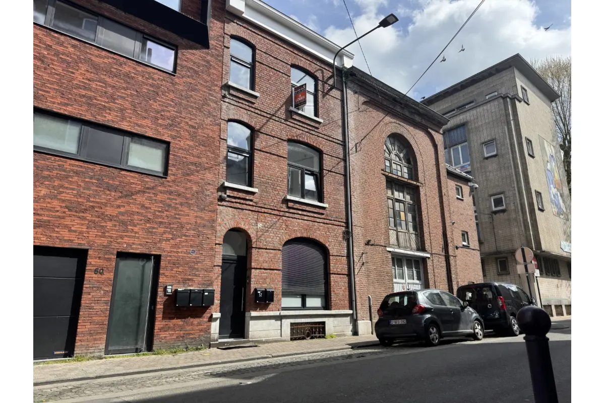 Duplex à louer à Charleroi 6000 875.00€ 2 chambres 100.00m² - annonce 736751