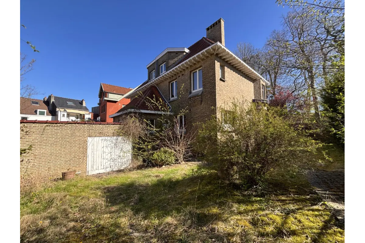 Huis te  koop in Oudergem 1160 590000.00€ 4 slaapkamers 163.00m² - Zoekertje 736958