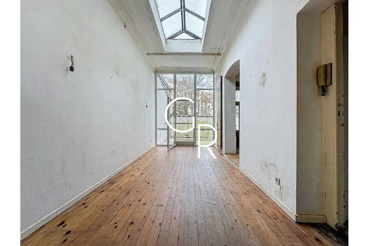 Appartement te  koop in Etterbeek 1040 345000.00€ 2 slaapkamers 148.00m² - Zoekertje 736626