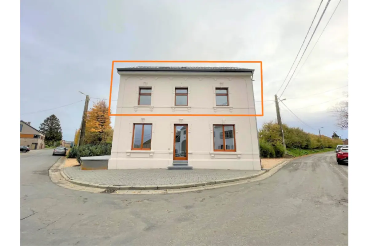 Duplex à louer à Bombaye 4607 950.00€ 2 chambres 150.00m² - annonce 737841