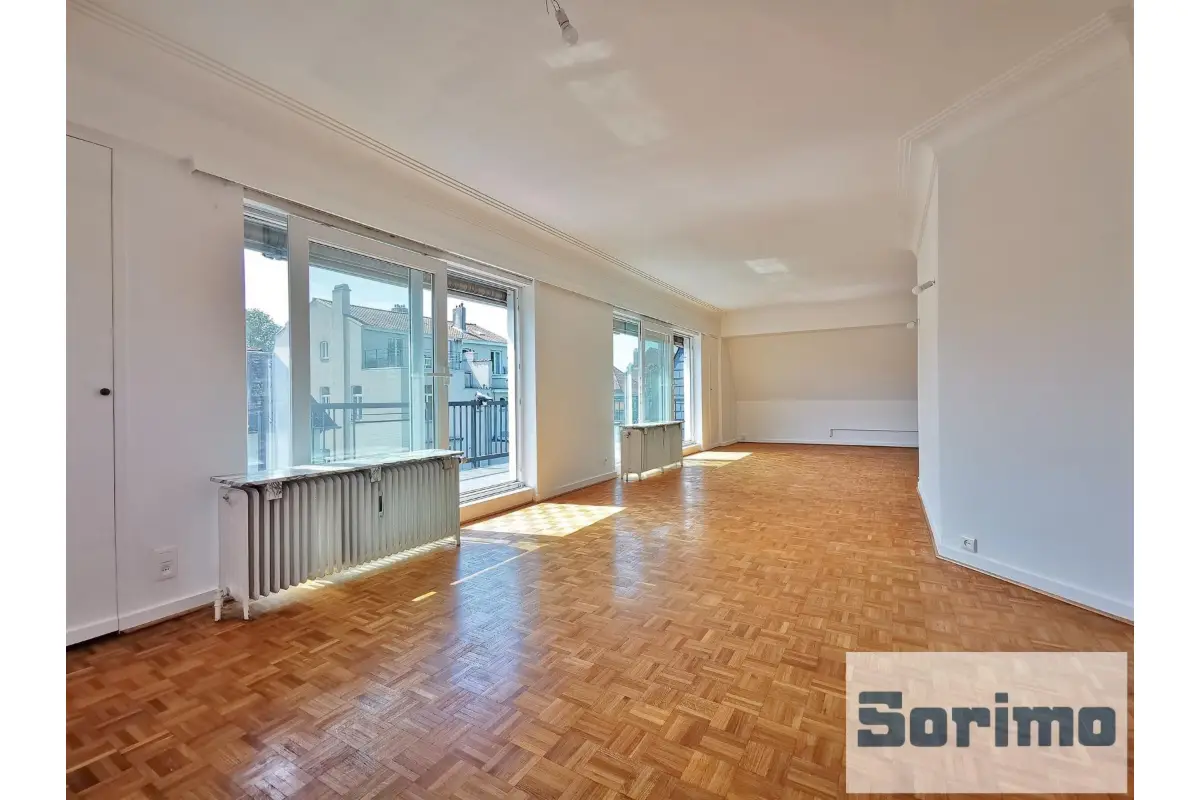 Penthouse à louer à Woluwe-Saint-Pierre 1150 1400.00€ 3 chambres 145.00m² - annonce 737921