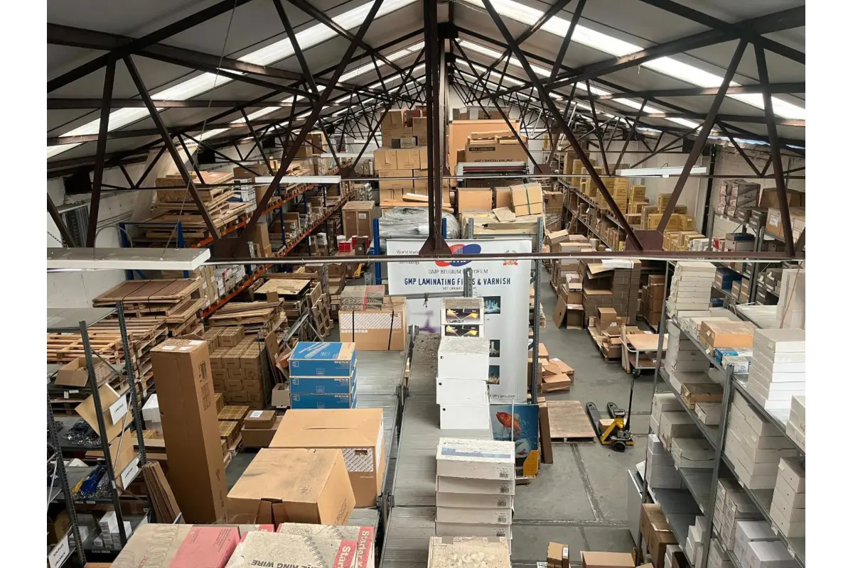 Commerce à vendre à Evere 1140 1295000.00€  chambres 1100.00m² - annonce 737394