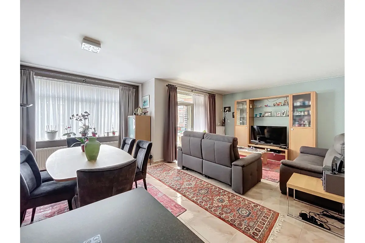 Appartement te  in Schaarbeek 1030 350000.00€ 2 slaapkamers 97.00m² - Zoekertje 737673