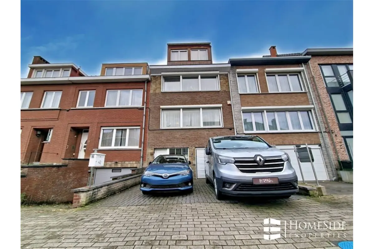 Huis te  in Strombeek-Bever 1853 479000.00€ 4 slaapkamers 170.00m² - Zoekertje 737481