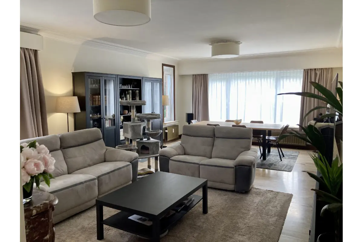 Appartement à  à Woluwe-Saint-Pierre 1150 1395.00€ 2 chambres 120.00m² - annonce 738758