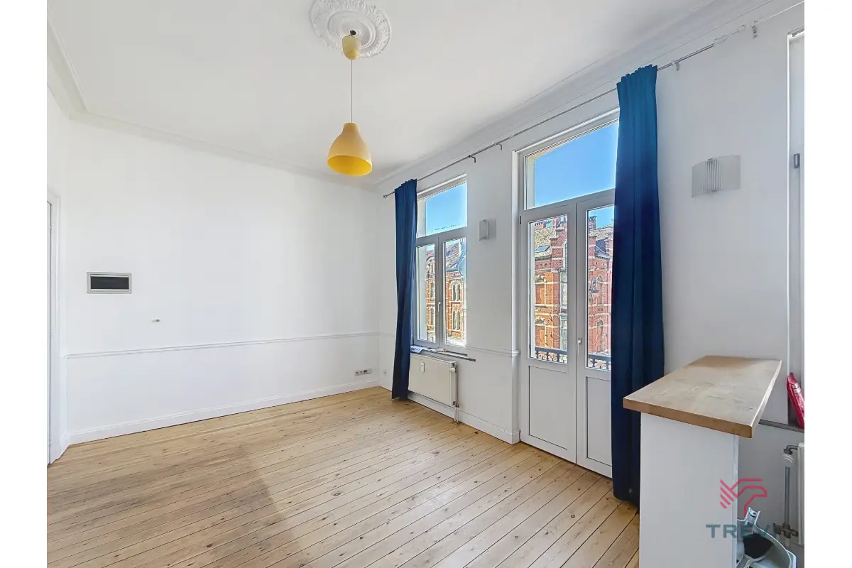 Studio à louer à Saint-Gilles 1060 725.00€  chambres 30.00m² - annonce 738692