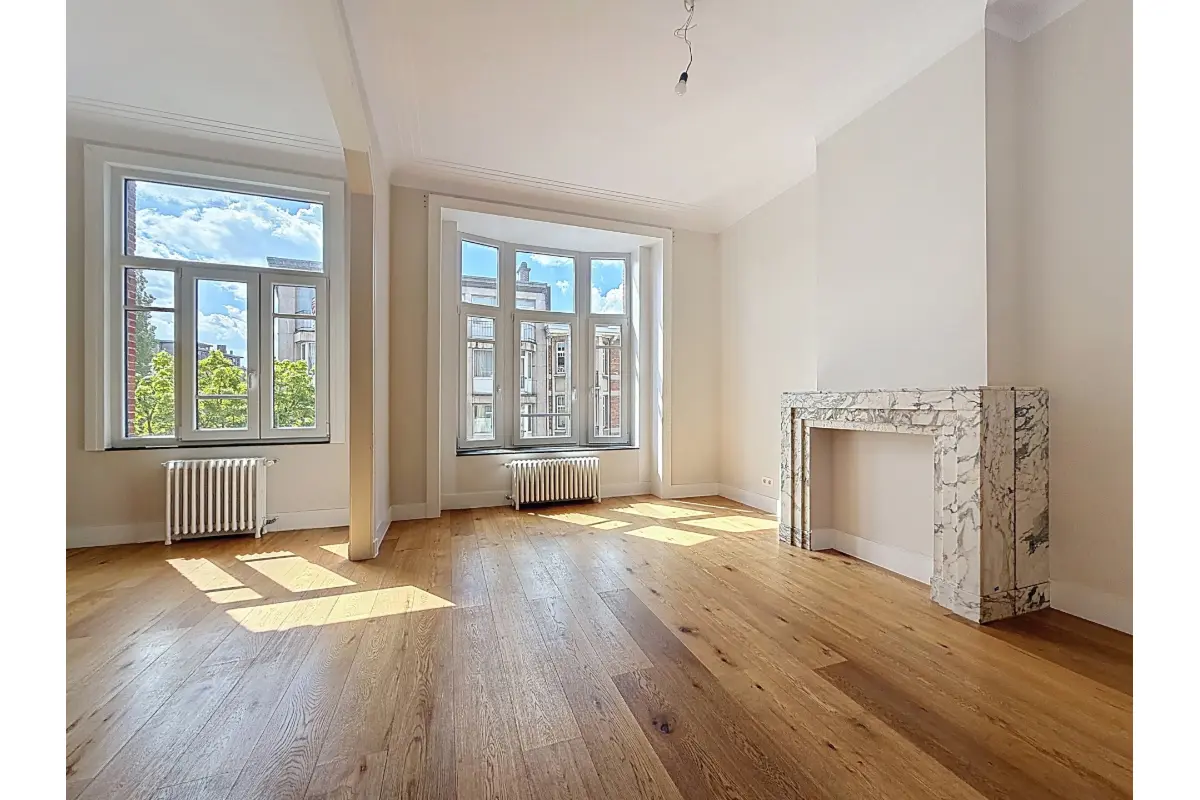 Appartement te  in Elsene 1050 1500.00€ 2 slaapkamers 109.00m² - Zoekertje 739324