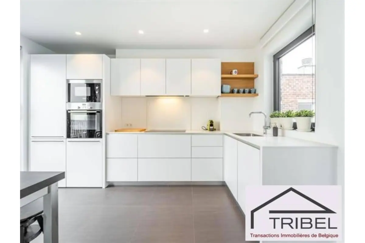 Appartement te  in Elsene 1050 2350.00€ 2 slaapkamers 130.00m² - Zoekertje 739287