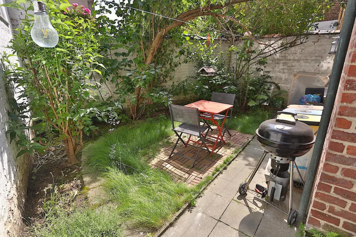 Appartement te  huur in Etterbeek 1040 910.00€ 1 slaapkamers 52.00m² - Zoekertje 739207