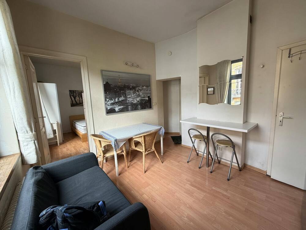 Appartement te  huur in Elsene 1050 850.00€ 1 slaapkamers 35.00m² - Zoekertje 740062