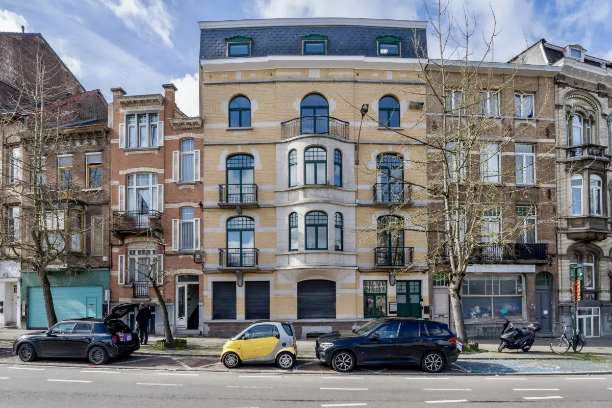 Duplex te  in Laken 1020 550000.00€ 5 slaapkamers 196.00m² - Zoekertje 740292