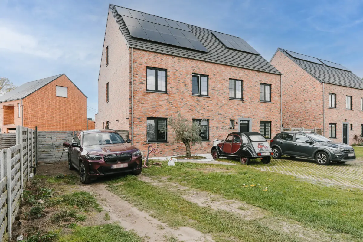 Huis te  koop in Herselt 2230 420000.00€ 3 slaapkamers 199.00m² - Zoekertje 740179