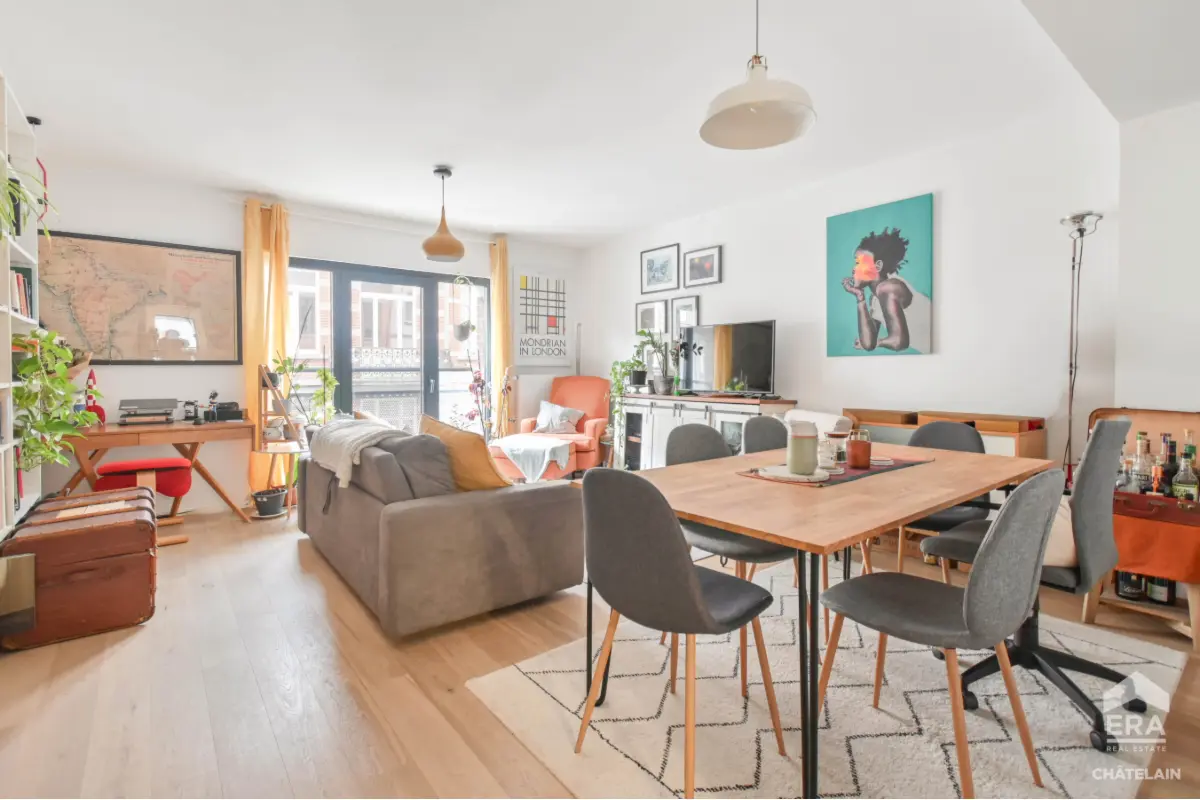 Appartement te  koop in Sint-Gillis 1060 325000.00€ 2 slaapkamers 83.00m² - Zoekertje 740111