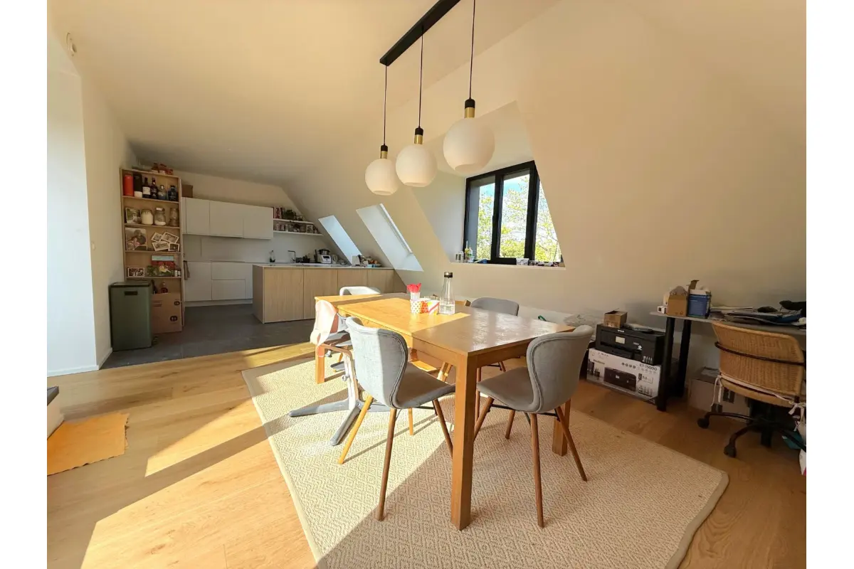 Penthouse à louer à Woluwe-Saint-Pierre 1150 2275.00€ 3 chambres 121.00m² - annonce 740253