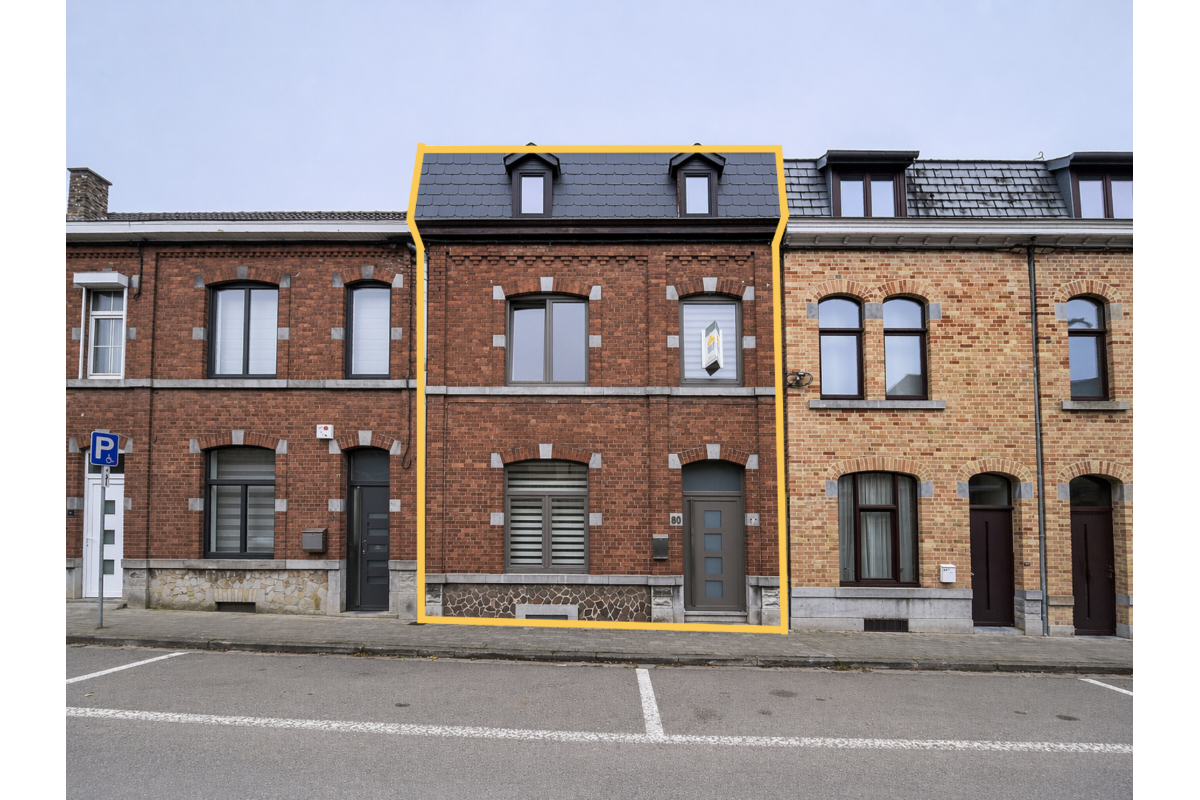 Huis te  huur in Ciney 5590 1200.00€ 3 slaapkamers 166.00m² - Zoekertje 740177