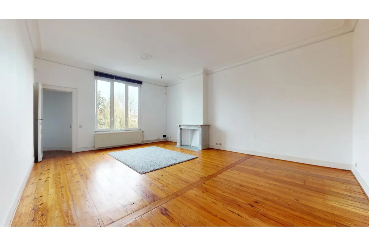 Appartement à  à Woluwe-Saint-Lambert 1200 1450.00€ 1 chambres 116.00m² - annonce 740734