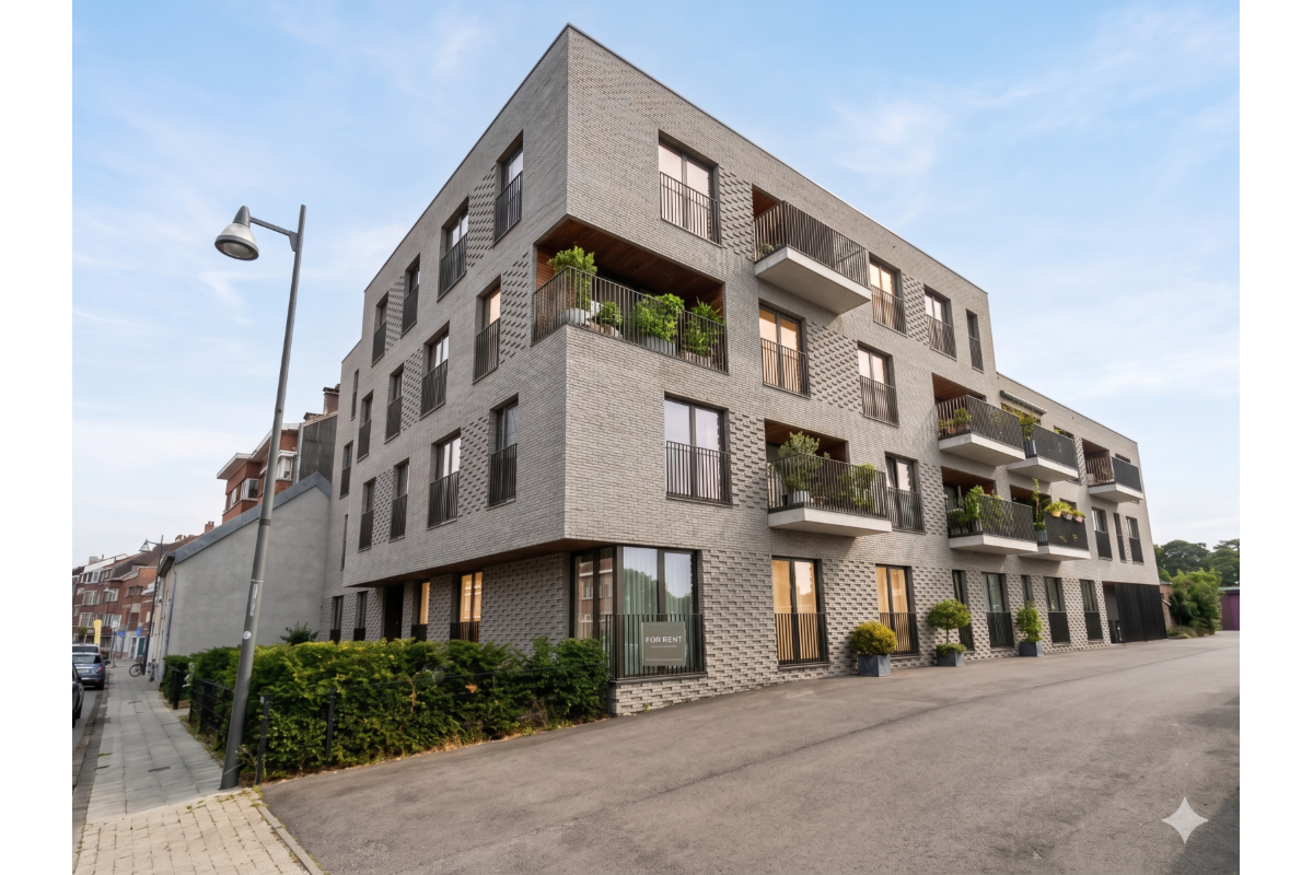 Rez-de-chaussée à louer à Anderlecht 1070 1100.00€ 2 chambres 85.00m² - annonce 740637