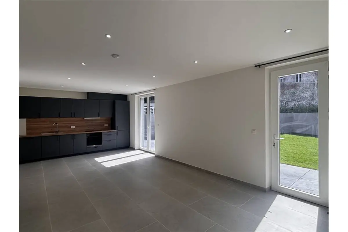 Huis te  huur in Basècles 7971 850.00€ 1 slaapkamers 72.00m² - Zoekertje 740911