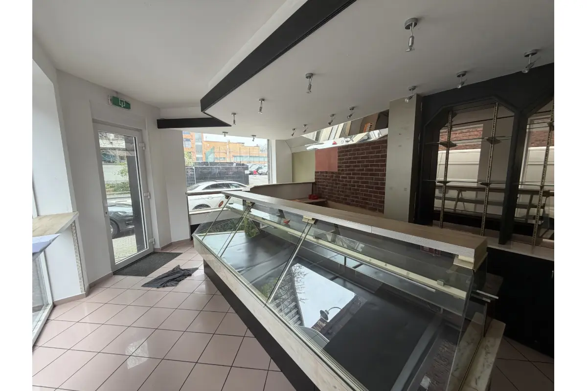 Handelszaak te  huur in Luik 4020 1500.00€  slaapkamers 100.00m² - Zoekertje 740304