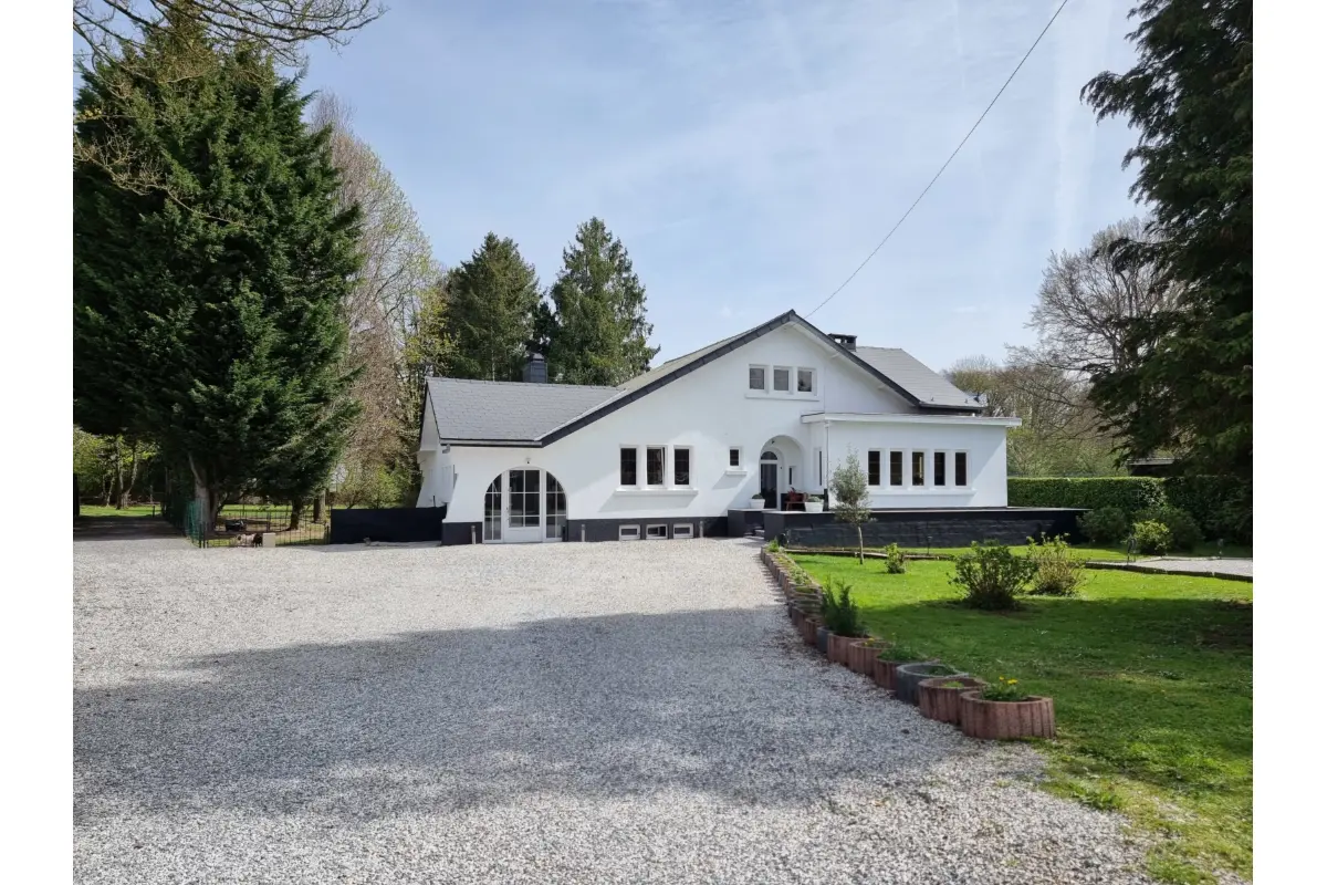 Huis te  koop in Gerpinnes 6280 745000.00€ 5 slaapkamers 235.00m² - Zoekertje 740152